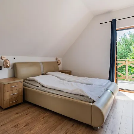 Dom W Chmielnie Na Wzgorzu Chmielno