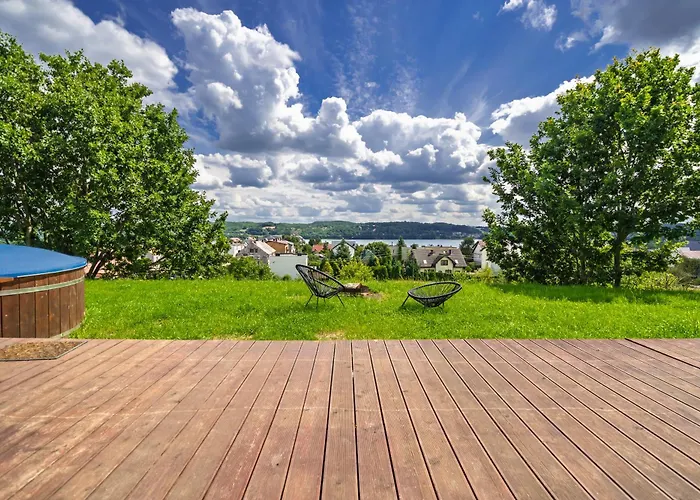 Semesterbostad Dom W Chmielnie Na Wzgorzu *