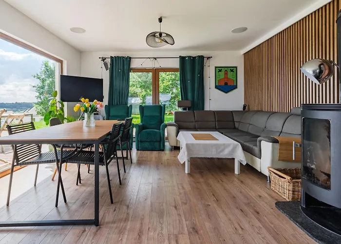 Dom W Chmielnie Na Wzgorzu *