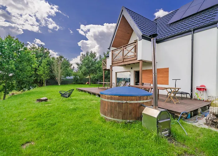 Dom W Chmielnie Na Wzgorzu Chmielno