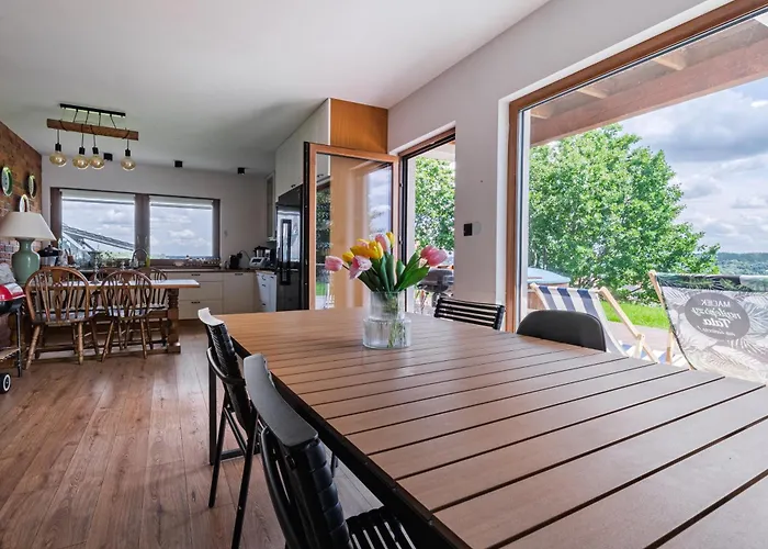 Semesterbostad Dom W Chmielnie Na Wzgorzu