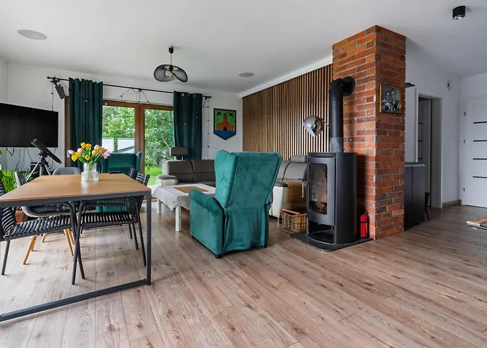 Dom W Chmielnie Na Wzgorzu Chmielno