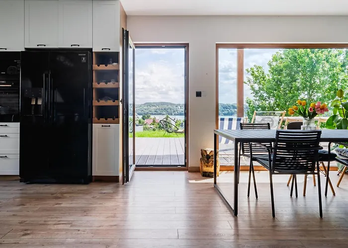 Dom W Chmielnie Na Wzgorzu *